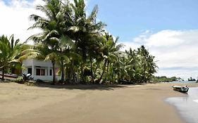 Playa Guachalito